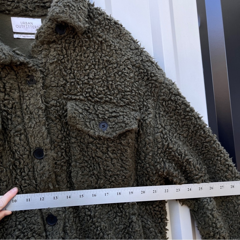 Urban Outfitters Palmer Sherpa Shirt Jacket Sweater Green Womens Small S - Picture 10 of 16
